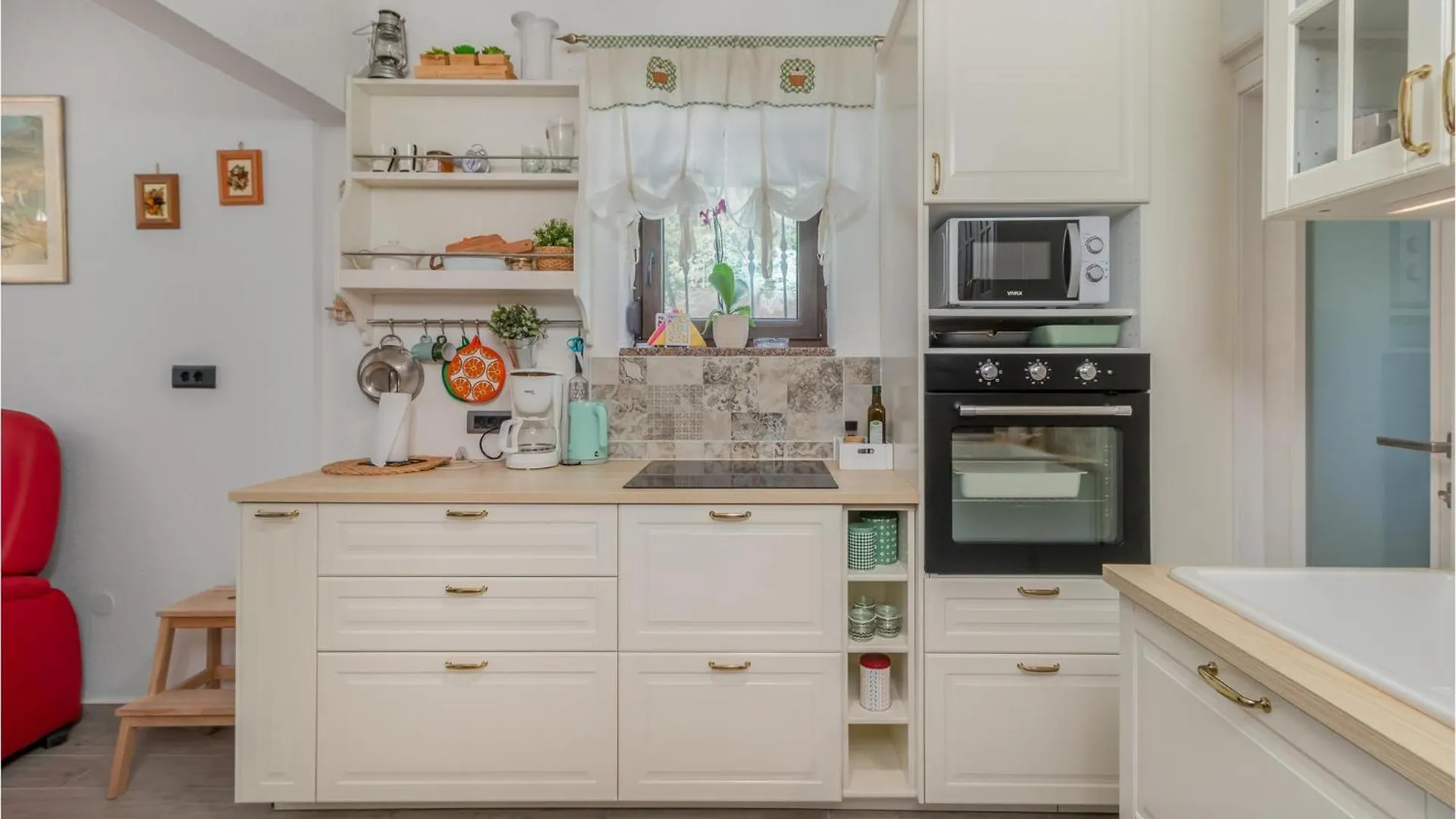 Pet Friendly Home In Ledenice With Wifi